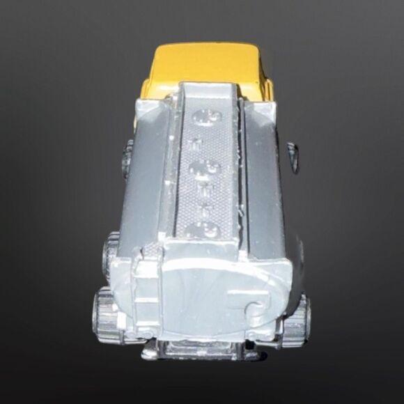 Diecast Model Zylmex/Motormax Ford Tanker Truck No Logo - Picture 2 of 7